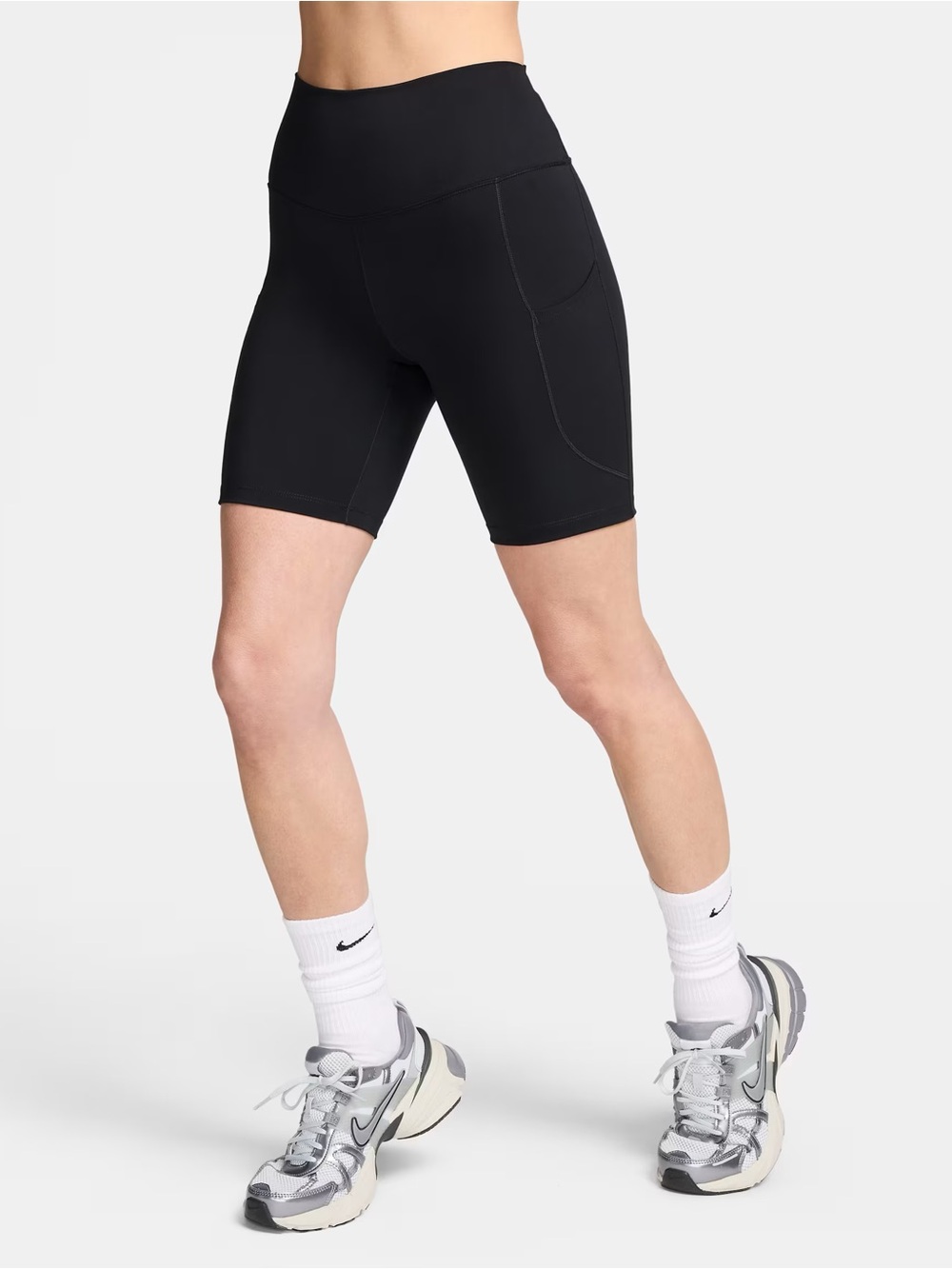 Nike One High-Waisted 8" Biker Shorts with Pockets